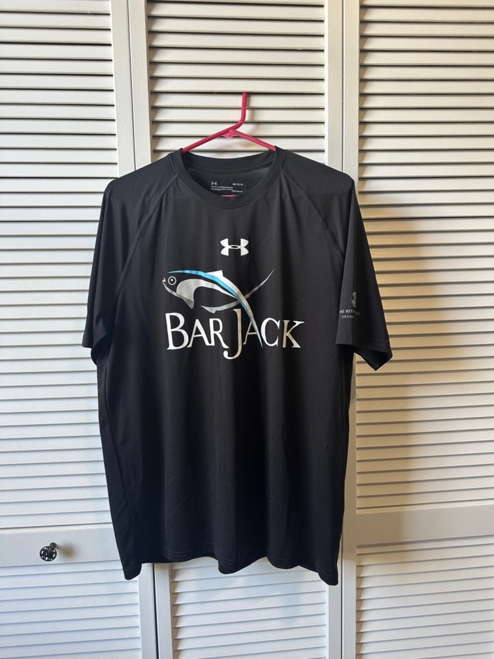 Under Armour Men’s Black Rash Guard with Bar Jack Logo